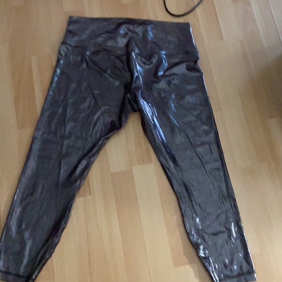 Lululemon NWOT - Picture 5 of 10